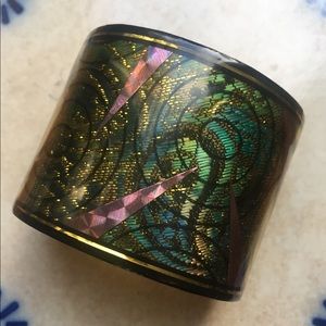 Metallic Art cuffed 'John Crutchfield'